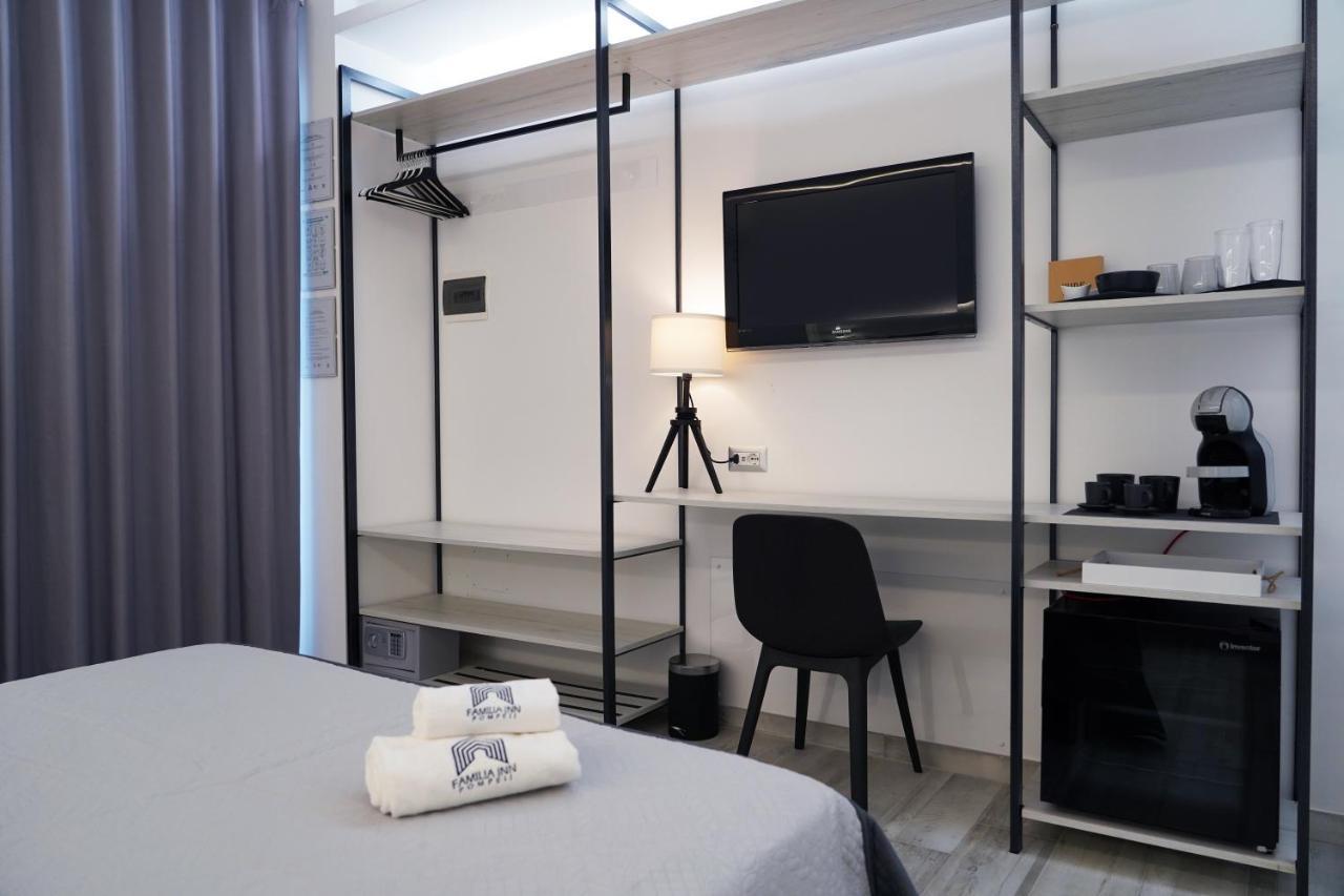 بومبيي Familiainn Rooms & Apartments المظهر الخارجي الصورة