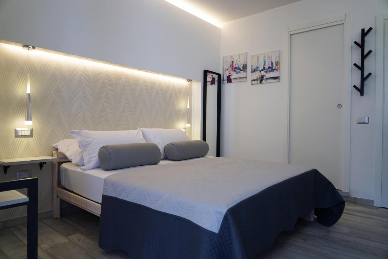 بومبيي Familiainn Rooms & Apartments المظهر الخارجي الصورة